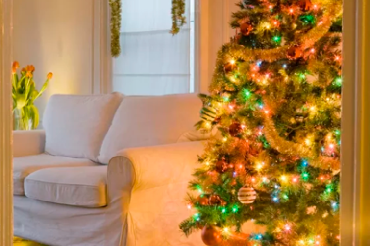 4 dicas de decoração natalina para salas de estar pequenas.